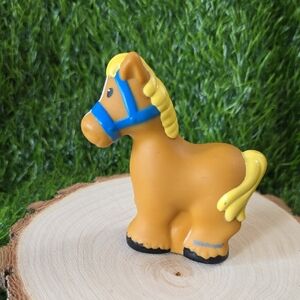 2016 Little People Horse Blonde Mane Blue Harness